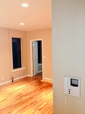 Rented by Douglas Elliman | media 23