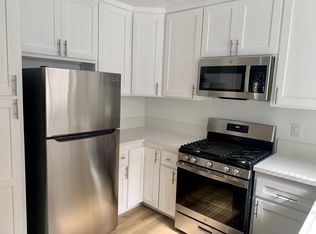 1101 Lincoln Blvd APT 2C, Santa Monica, CA 90403