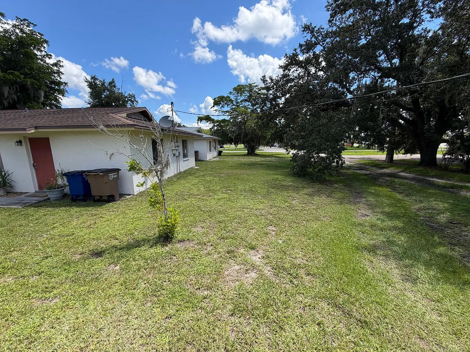 2 bed, $1,300 — Photo 3