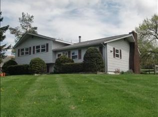15 Miller Dr, Hopewell Junction, NY 12533