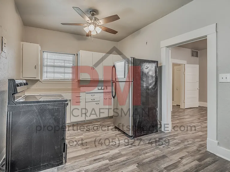1226 NW 8th St — Photo 23