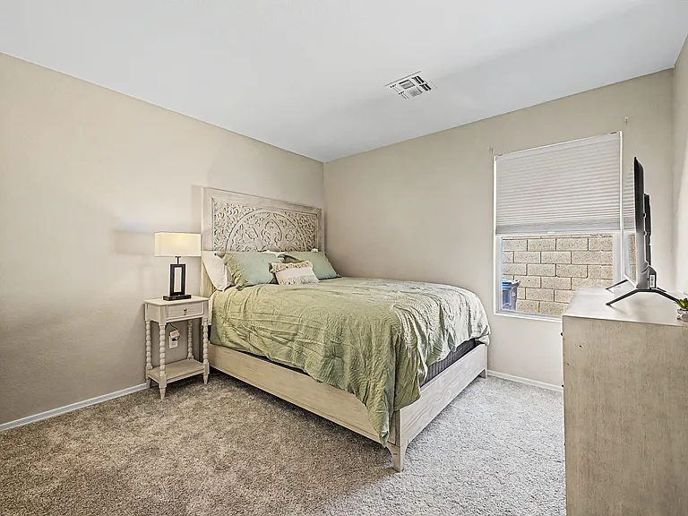 10202 E Juanita Ave — Photo 21