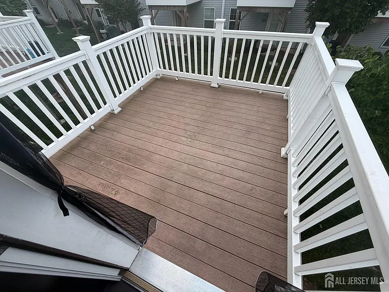 504 Keenland Ct — Photo 7