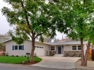 224 Almon Dr, Thousand Oaks, CA 91362