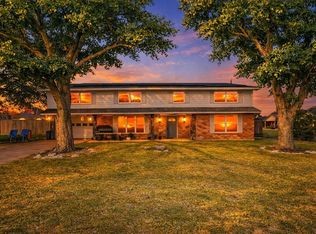 71 Garfield St, La Porte, TX 77571