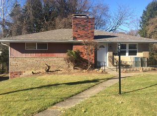 1357 Foxboro Dr, Monroeville, PA