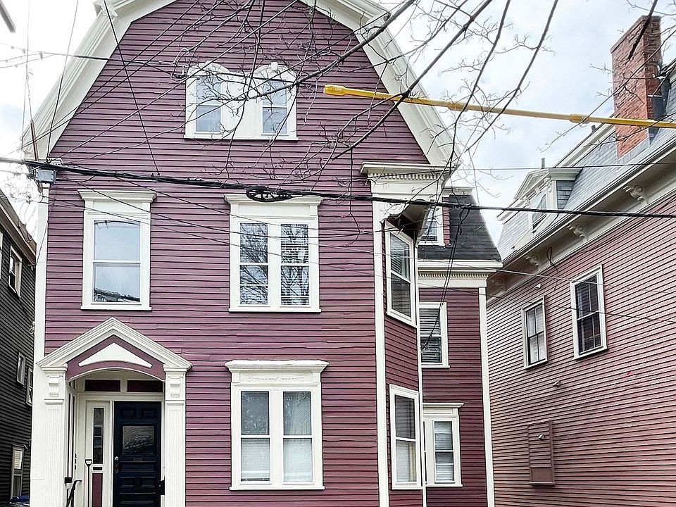 1st image of 21 Beckford St #3