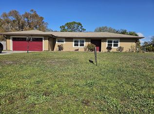 400 Spring Lake Blvd, Sebring, FL 33876