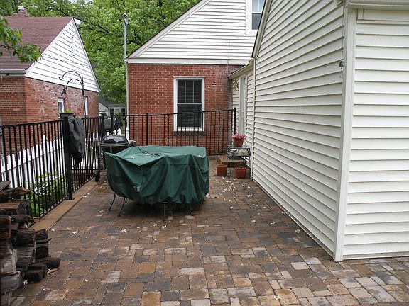 5th image of 1303 Andrew Dr
