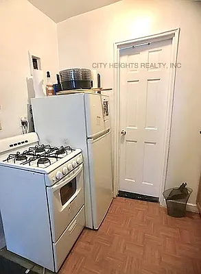 Rented by City Heights Realty | media 19