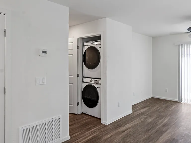 4037 S 12th St #5 — Photo 5