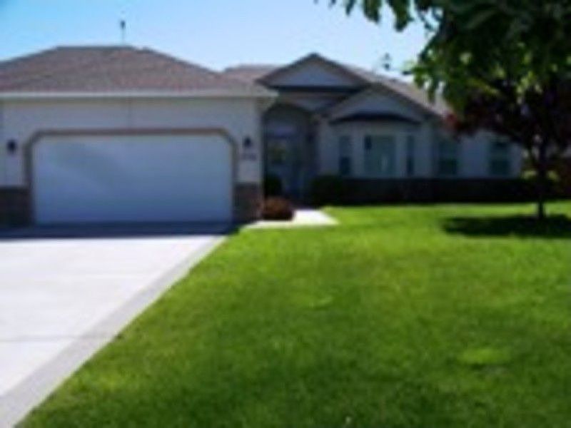 1st image of 1778 Bolleana Ave