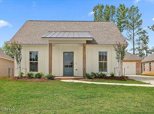 878 Long Leaf Cir, Brandon, MS 39042