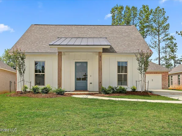 878 Long Leaf Cir, Brandon, MS 39042