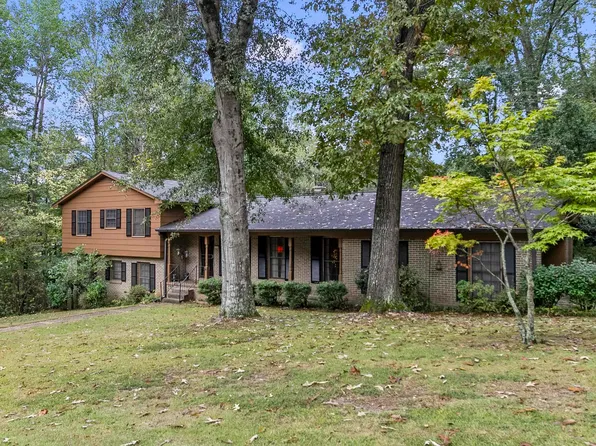 3204 Pin Oak Dr, Tuscaloosa, AL 35405