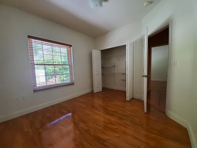 12448 SW 121st Ave — Photo 8