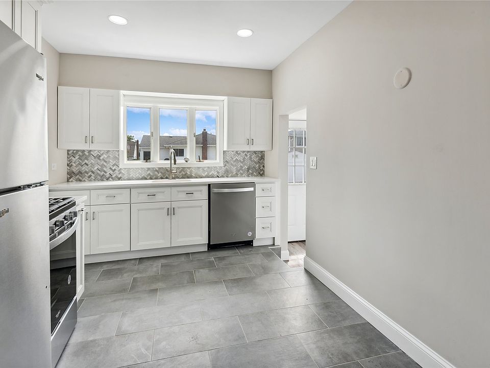 83 Grand Boulevard, Massapequa Park, NY 11762 MLS 3481845 Zillow