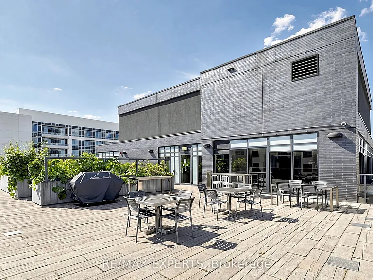 18 Rean Dr #223 — Photo 44