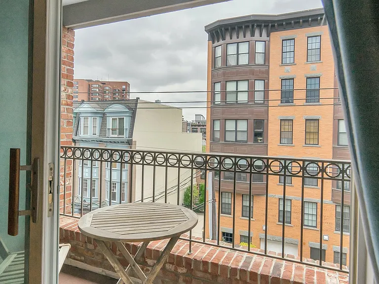 75 Jefferson St #5 — Photo 8