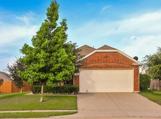 125 Fallen Rock Dr, Waxahachie, TX 75165