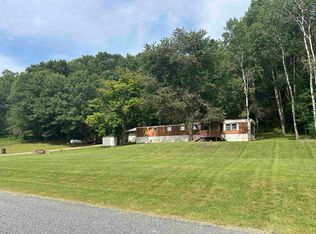 N2228 Wafle Rd, Mauston, WI 53948