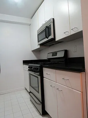 Rented by Goldfarb Properties | media 2