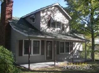 2707 Wannamaker Ln, Godfrey, IL 62035