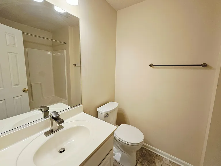 3704 Cotswold Ter #3A — Photo 15