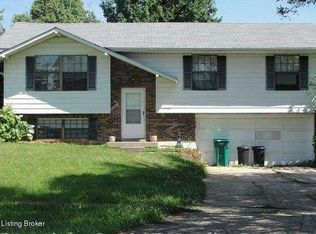 1605 Birch Ct, Radcliff, KY 40160