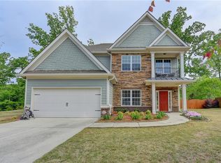 6318 Spring Cove Dr, Flowery Branch, GA 30542