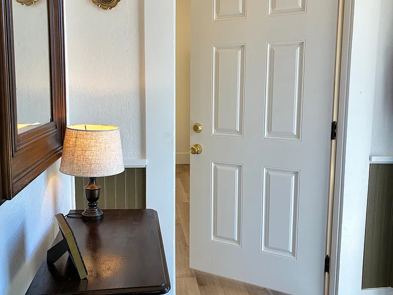 1570 Idlewild Dr #C — Photo 11