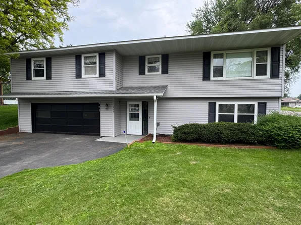 1359 20th St W, Hastings, MN 55033