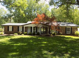 610 Claymont Dr, Ballwin, MO