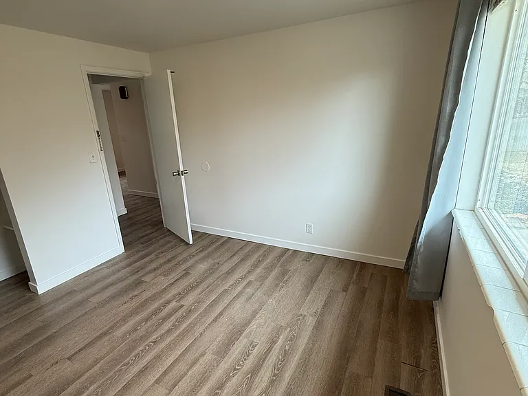 1415 E Murphys Ln — Photo 33