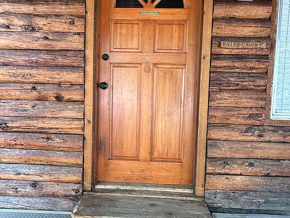 5th image of 204 Stibnite Ave
