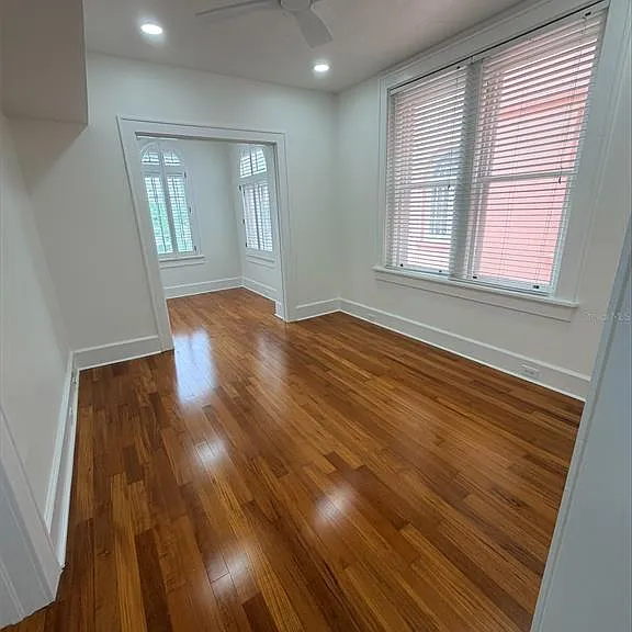 1221 N Palm Ave #204 — Photo 8