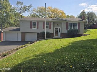 1413 29th Ave, Altoona, PA 16601