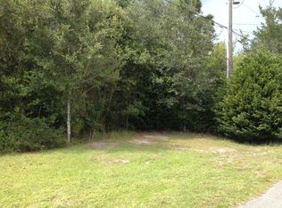 2087 Vizcaya Dr, Navarre, FL 32566