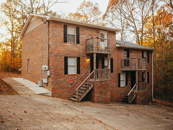 2nd image of 470 Martha Ln APT E