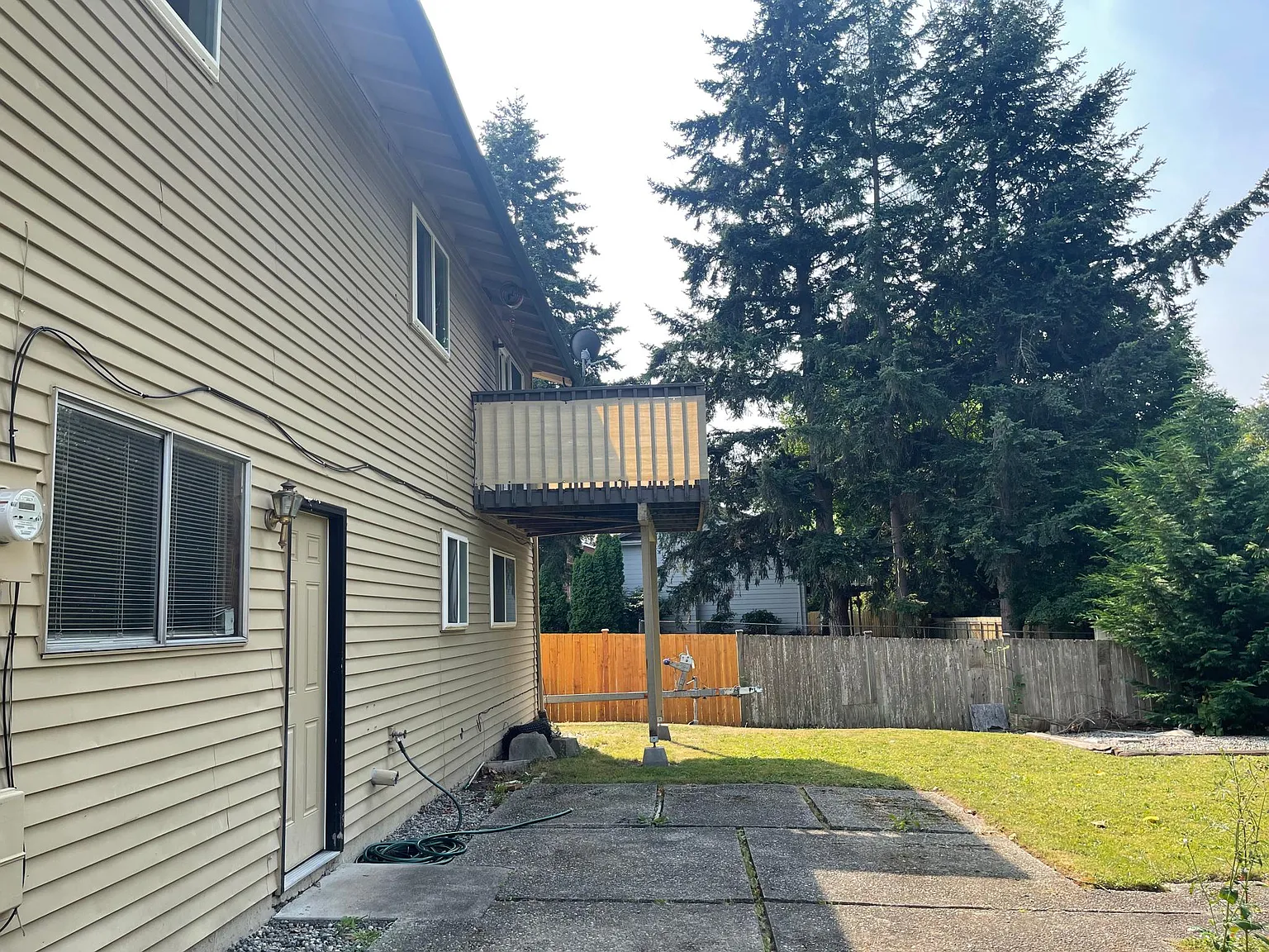 3 bed, 1.5 bath, 2100 sqft, $2,850 — Photo 3
