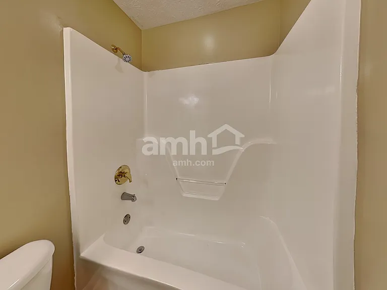 1612 E Blairmont Dr — Photo 15