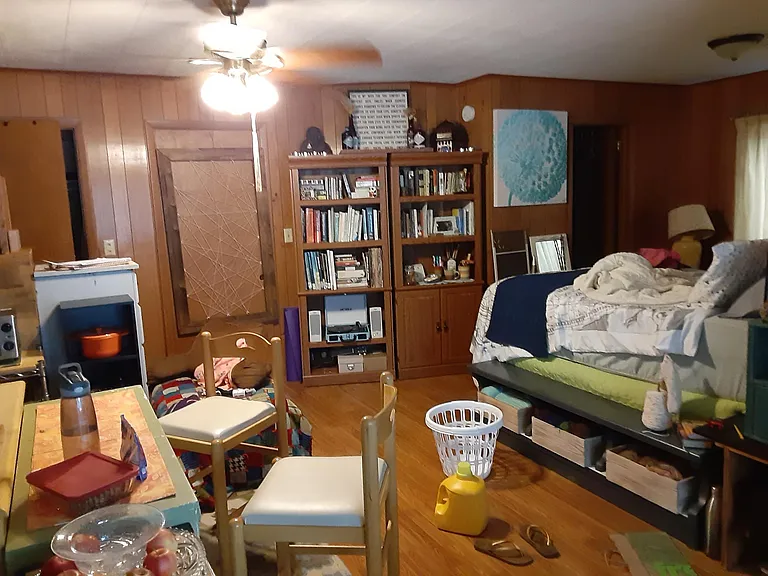 276 Center St #5 — Photo 14