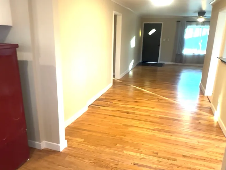 451 Utah St — Photo 6