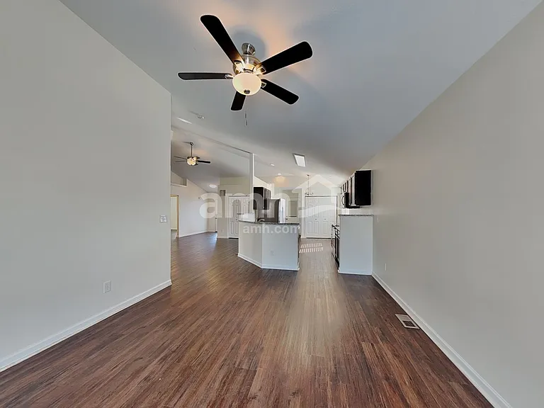 131 Boutot St — Photo 8