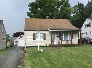 765 Fisher Hill St, Sharon, PA 16146