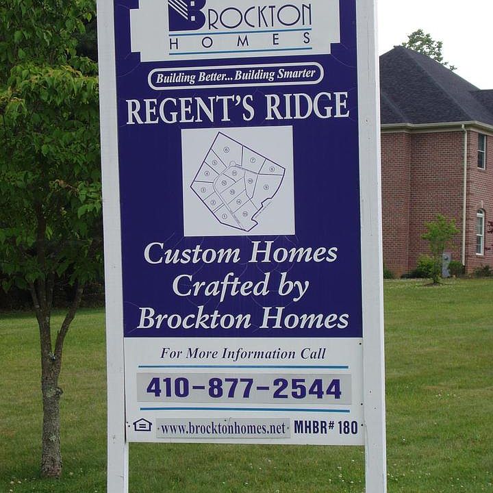 2nd image of 1603 Angleside Rd