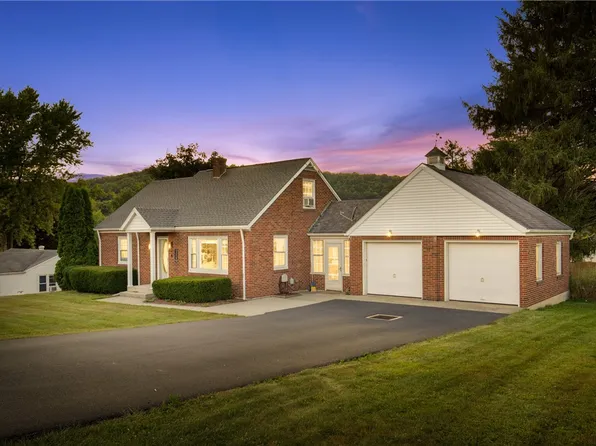 200 Hickory St, Davidsville, PA 15928