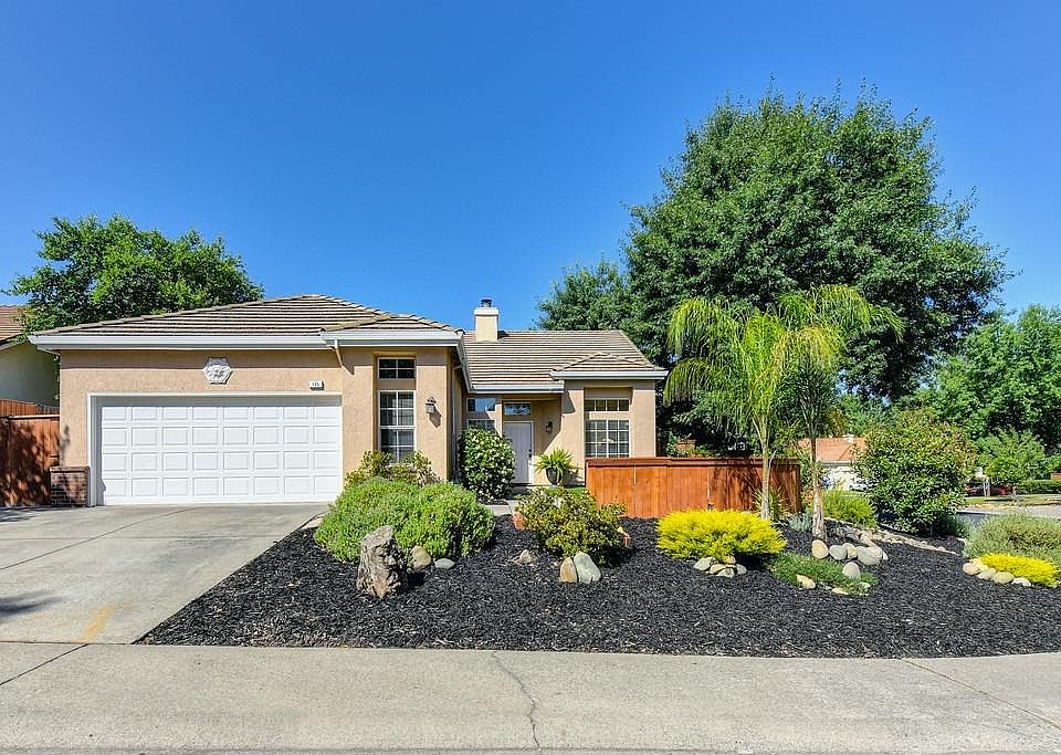 1st image of 105 Faithorne Ln