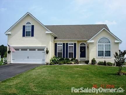Front : Easy living with low taxes!