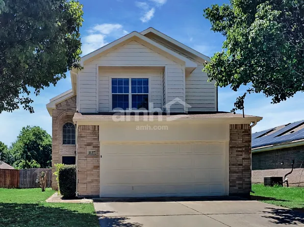 1137 Boxwood Dr, Crowley, TX 76036